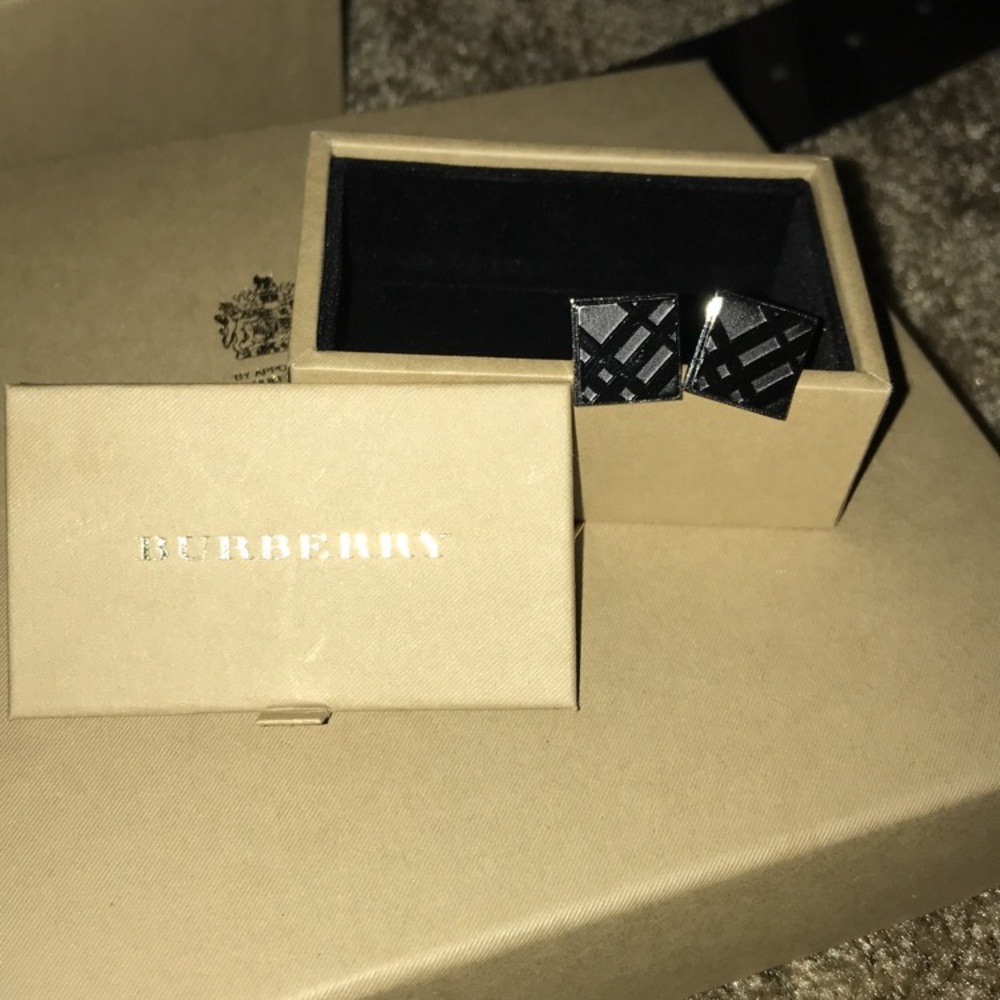 Burberry Belt - Picture 5 of 5